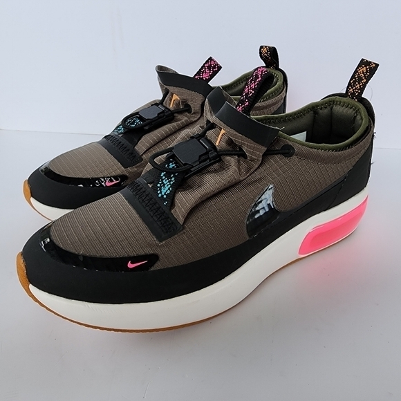 NWOT NikeAir Max Dia Winter Cargo Khaki Black White Size 9.5 - Picture 4 of 15
